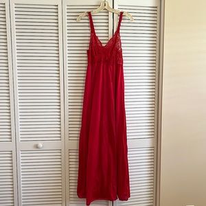 Vintage Long Red Olga lace bodice Nightgown